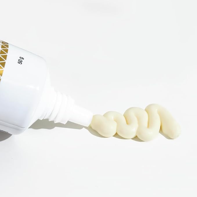 LUXE Skin Ecran De Luxe Sunscreen Gel Matte Finish SPF 30+ PA++++ for UVA/UVB Water &amp Sweat Resistant 50g