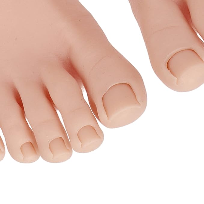 1 Pair Silicone Nail Practice Trainning Foot Flexible Manicure Nail Art Training Display Fake Half Foot Model Pedicure Practice (Medium Skin Color)
