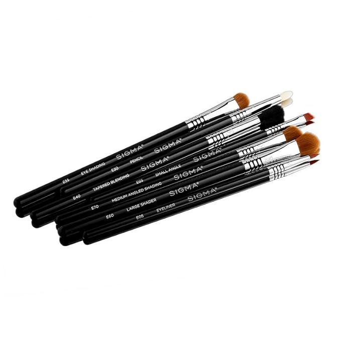 Sigma Beauty Basic Eye Makeup Brush Set ? Classic Eye Makeup Brushes with Premium Fibers and Sleek Durable Handles for Eyeliner Eyeshadow &amp Eyebrows Includes 7 Black Makeup Brushes