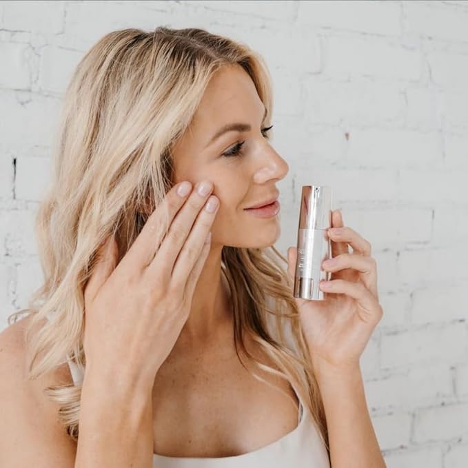 Silver Biotics Anti-aging Colloidal Nano-Silver Facial Serum Gel | Great For Blemishes Scars &amp More All Natural Face Care | 20 PPM Silversol + 2% Hyaluronic Acid | 1 fl oz