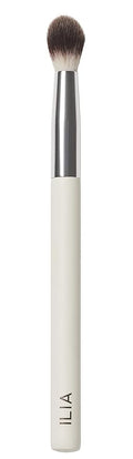 ILIA - Blending Brush | Eyeshadow + Highlighter Brush Made with FSC Certified Wood Aluminum + Soft Vegan Bristles | Expertly Crafted | Non-Toxic Vegan Cruelty-Free Recyclable