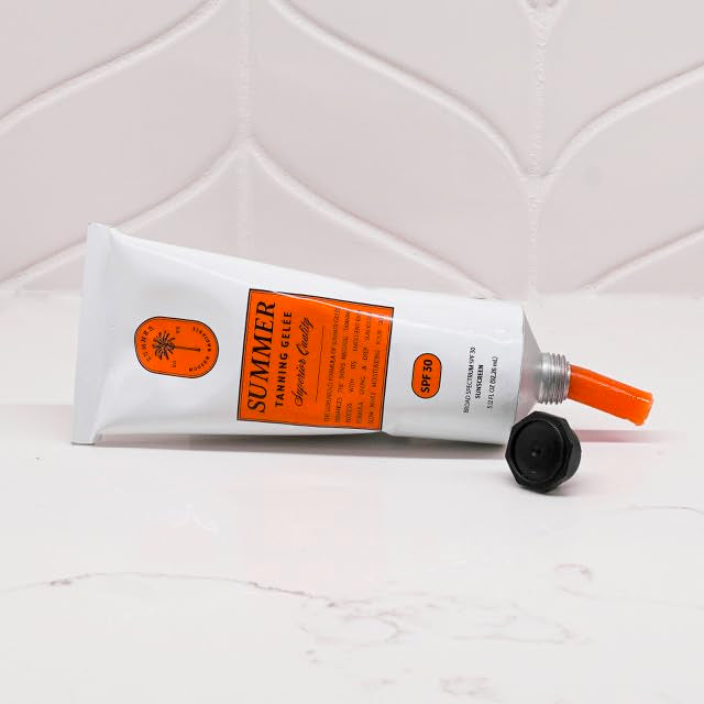 Summer Gel?e Tanning Gel ? SPF 30 Luxury Sun Tan Accelerator ? Hydrating &amp Anti-Aging Formula with UVA/UVB Protection ? Lightweight Silky Gel for a Radiant Sun-Kissed Glow ? 3.12 FL OZ ? USA Mad