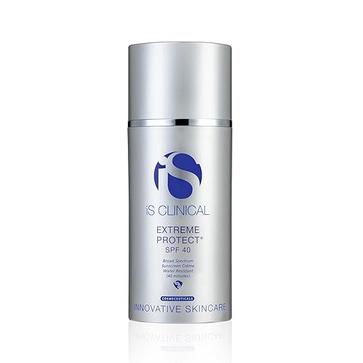 iS CLINICAL Extreme Protect SPF 40 Tinted Sunscreen Daily Face Moisturizer with SPF Hydrating Treatment Sunscreen