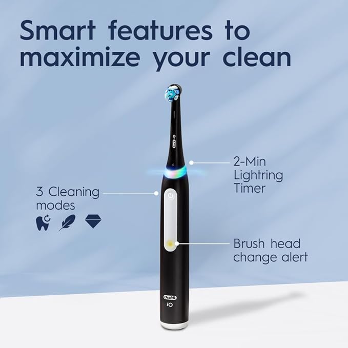 Oral-B iO Series 3 Electric Toothbrush with (1) Brush Head Rechargeable White