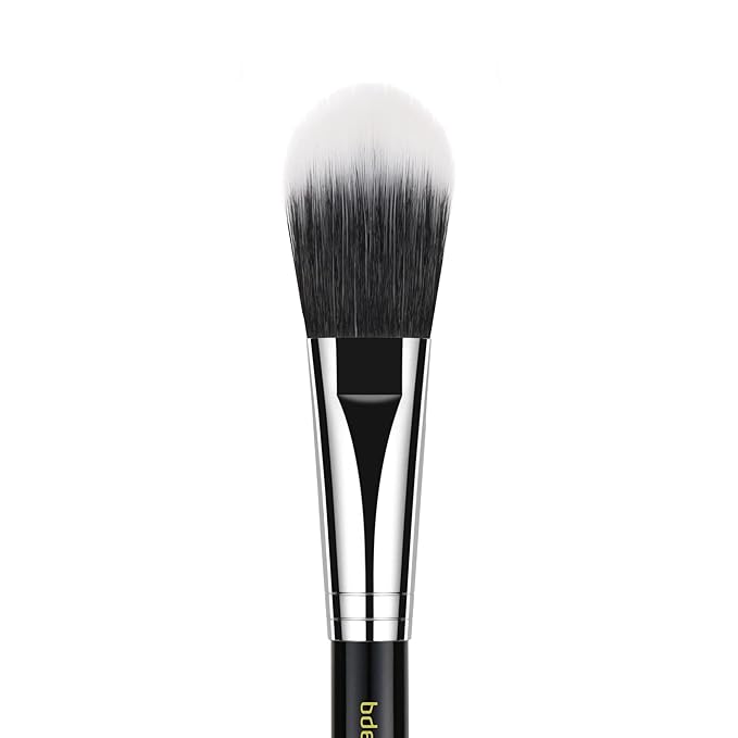 Bdellium Tools Professional Makeup Brush - Maestro Series 965 Duet Fiber Blusher - With Mix of Soft Synthetic &amp Natural Fibers For Applying Pop of Color (Black 1pc)