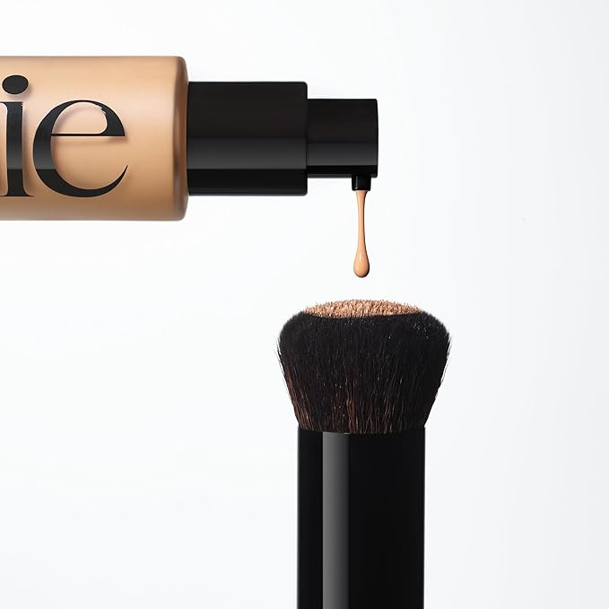 Saie The Base Foundation Brush for Liquid Makeup - Ultra-Soft Makeup Brush with Cruelty-Free Synthetic Bristles - Designed for Foundation Skin Tints &amp Cream Bronzers (1 Count)