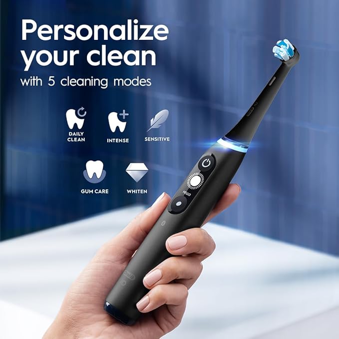 Oral-B iO Series 7 Electric Toothbrush with 2 Replacement Brush Heads Black Onyx