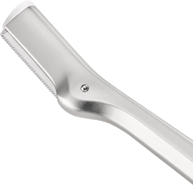 Tweezerman Exclusive Eyebrow Razor &amp Tea Rose Mini Slant Tweezer