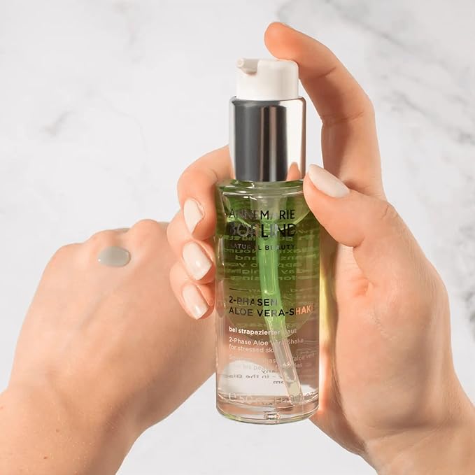 ANNEMARIE B?RLIND - 2 Phase Aloe Vera Shake - Hyaluronic Acid + Aloe Vera + Black Currant Seed Oil For Soothed Skin - Soothing Relaxing Nourishing - 50ml