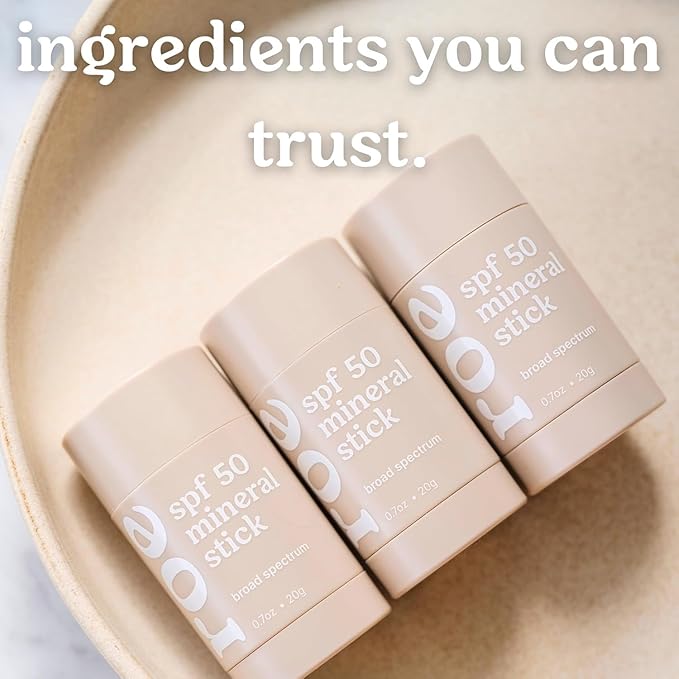 Roe Wellness- Kids Sunscreen Stick For Face &amp Body Sun Protoction | Reef Safe Clean Ingredients (SPF 50 Roll-on Stick)