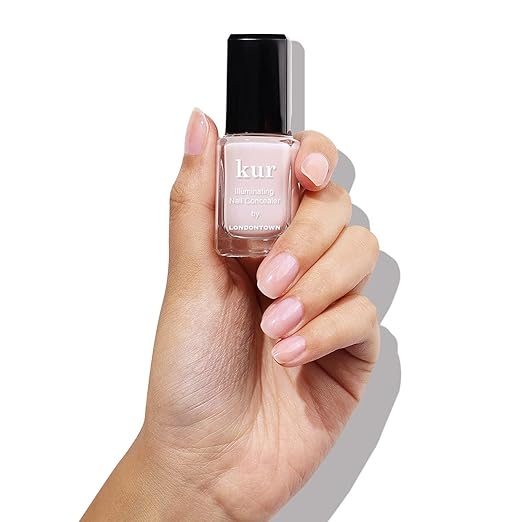 LONDONTOWN kur Nail Conceal &amp Go Duo Set Includes Nail Illuminating Concealer &amp Gel Genius Top Coat 2 Piece Set 0.4 Fl Oz