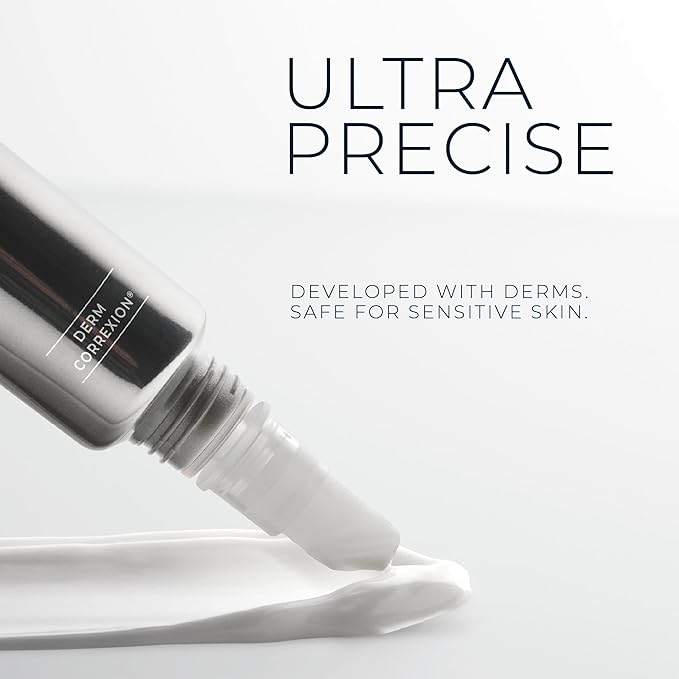 RoC Derm Correxion Fill + Treat Advanced Retinol Serum Wrinkle Filler Treatment with Hyaluronic Acid for Crow's Feet 11 Wrinkles &amp Laugh Lines (.5 fl oz) with Retinol Packette (Packaging May V