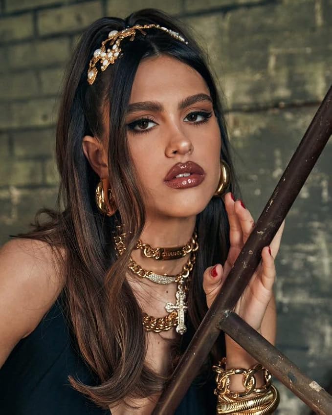 Rinna Beauty Icon Lip Kit - Showstopper- All-in-One Lip Kit Includes Lipstick Lip Gloss Lip Liner - Cool Brown look - Vegan Long-Lasting Anti-Aging &amp Moisturizing Cruelty-Free - 1 each