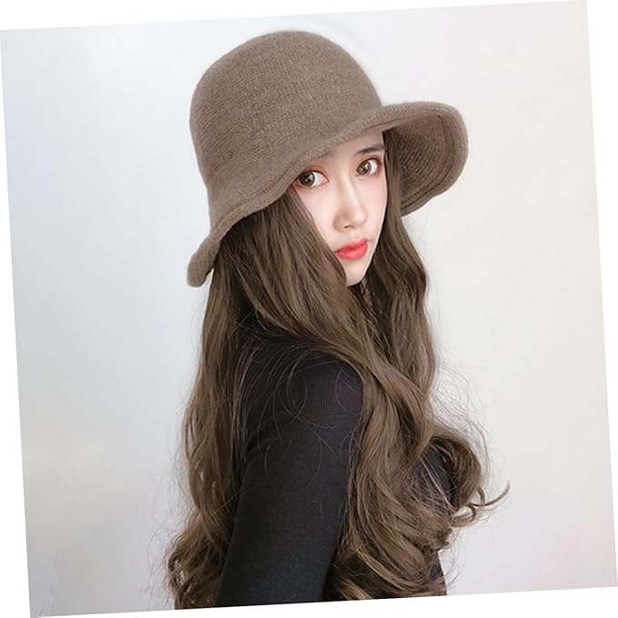 Long Wavy Curly Wig Hat for Women and Khaki Synthetic Hair Extension with Natural Texture Lightweight Fashion Accessory for Volume and Easy to Style and Wear
