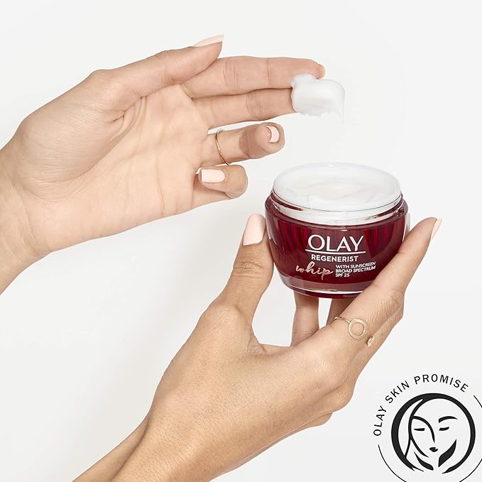 Olay Regenerist Whip Face Moisturizer Cream with Sunscreen SPF 25 1.7 oz