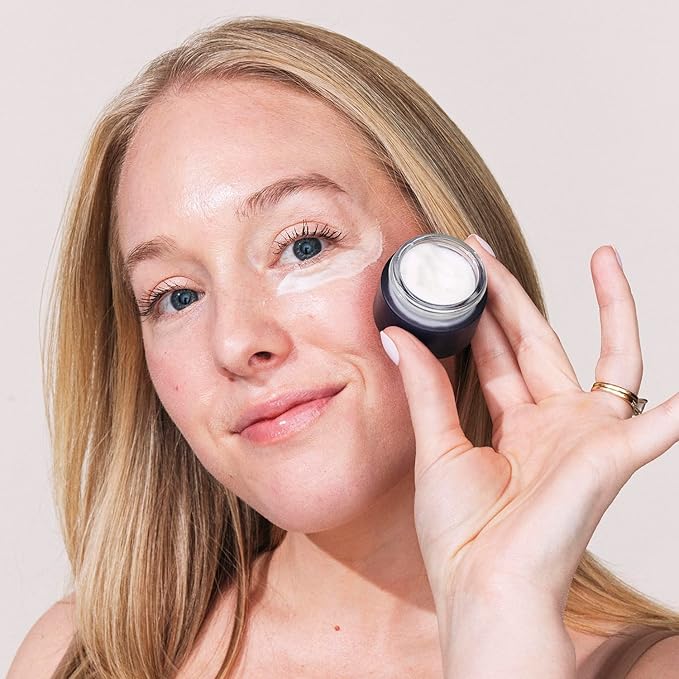 Eight Saints Retinol Eye Cream Natural &amp Organic For Smoothing Fine Lines and Wrinkles and Improve Skin Tone 0.5 Ounces