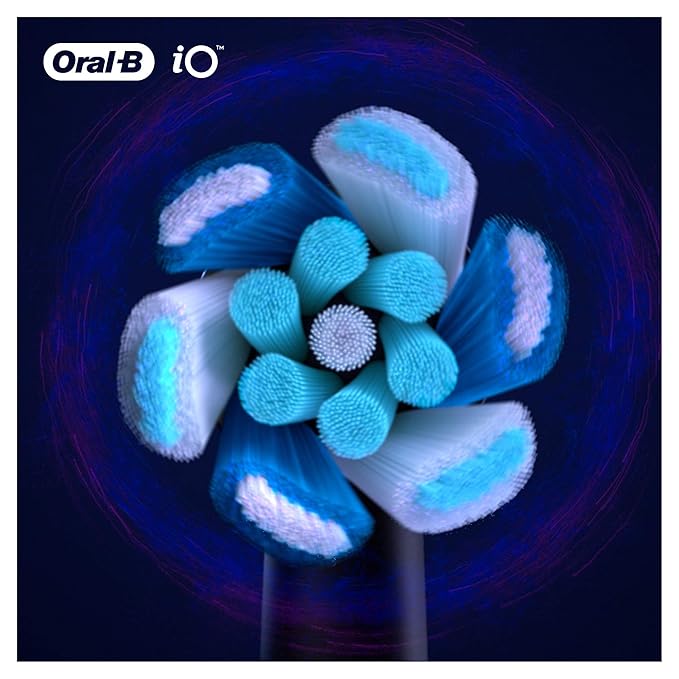 Oral-B iO Ultimate Clean Electric Toothbrush Head Twisted &amp Angled Bristles for Deeper Plaque Removal Pack of 4 Suitable for Mailbox Black