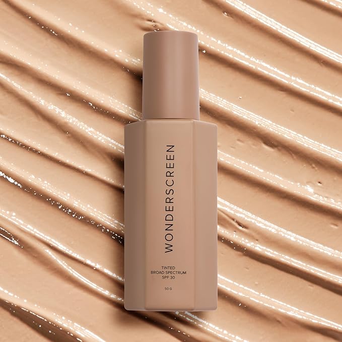 DIME Beauty Tinted Glow Wonderscreen SPF 30 Mineral Sunscreen for Face with 19% Zinc Oxide Tinted Moisturizer with SPF 50 g (Medium)