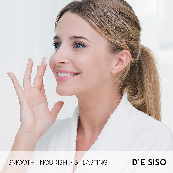 Classic D'E SISO White Fragrances Gift Set - Moisturizing Scented Body Lotion and Eau de Toilette Floral Perfume for Women with Vanilla Orange Amber and Musky Ingredients - Locion y Perfume de Mujer