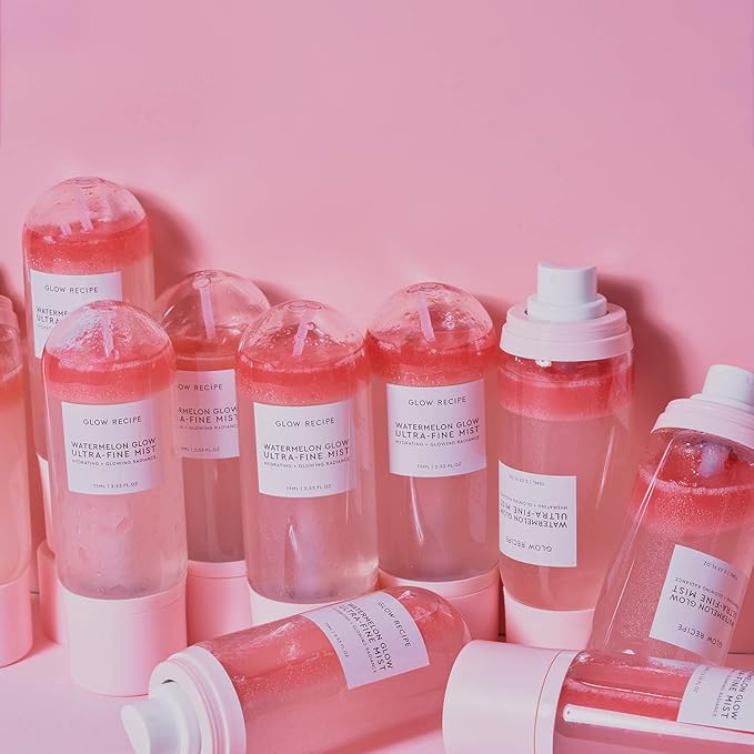Glow Recipe Watermelon Glow Facial Spray + Hydrating Mist - Ultra-Fine Face Mist with Hyaluronic Acid + Hibiscus AHA to Refresh Dry Skin &amp Enhance Dewy Makeup - Suitable for All Skin Types (75ml)