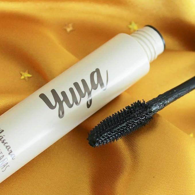 YuYa Cruelty-Free Makeup - Natural Oil Mascara for Long Voluminous Lashes - Basic Must-Have for Any Makeup Routine!