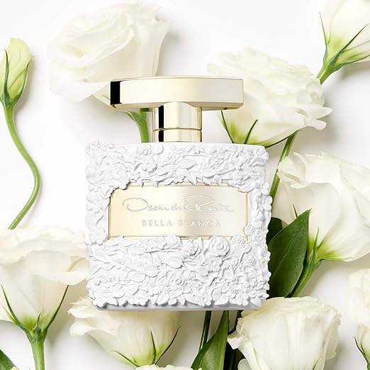 Oscar de la Renta Bella Blanca Eau de Parfum 3 Piece Gift Set for Women - Perfume Spray 3.4 Fl. Oz &amp 1.0 Fl. Oz. and Body Lotion 3.4 Fl. Oz.