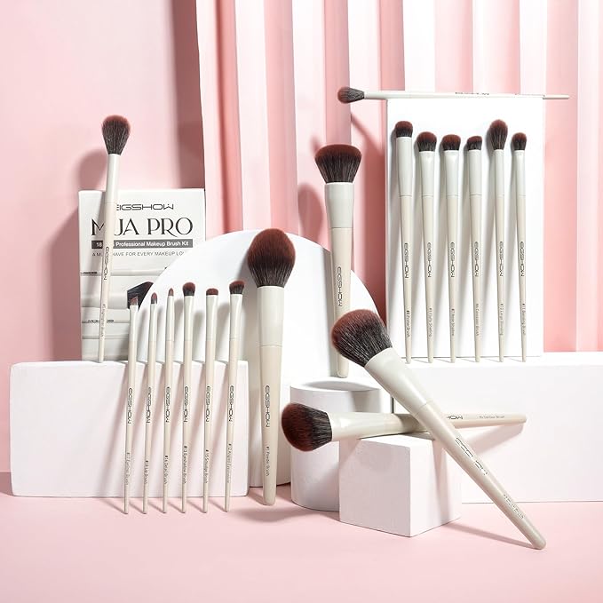 EIGSHOW Makeup Brushes 18Pcs Professional Make Up Brush Set with Lables For Foundation Blush Contour Eyeshadow Eyeliner Cruelty-Free Vegan (MUA PRO)