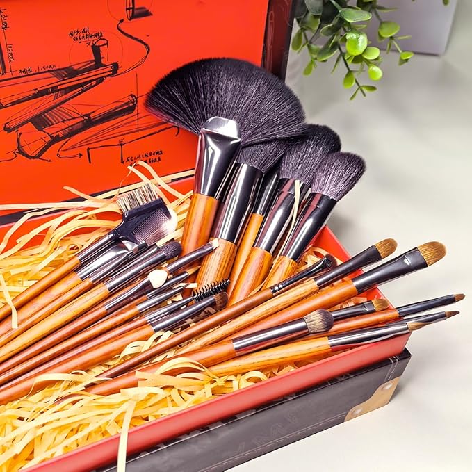Professional Makeup Brush Set 24 Pieces with Leather Case Natural Hair Bristles Wooden Handles