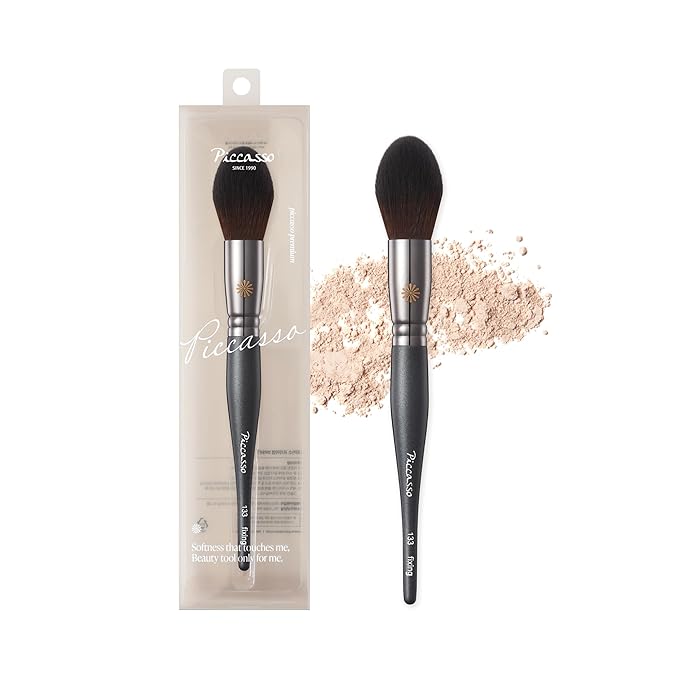 Piccasso 133 Fixing Powder Brush ? Soft Synthetic Bristles for Setting Powder Smooth and Flawless Face Makeup Gentle Coverage for Pores and Texture Korean Professional Makeup Brush for Daily Use