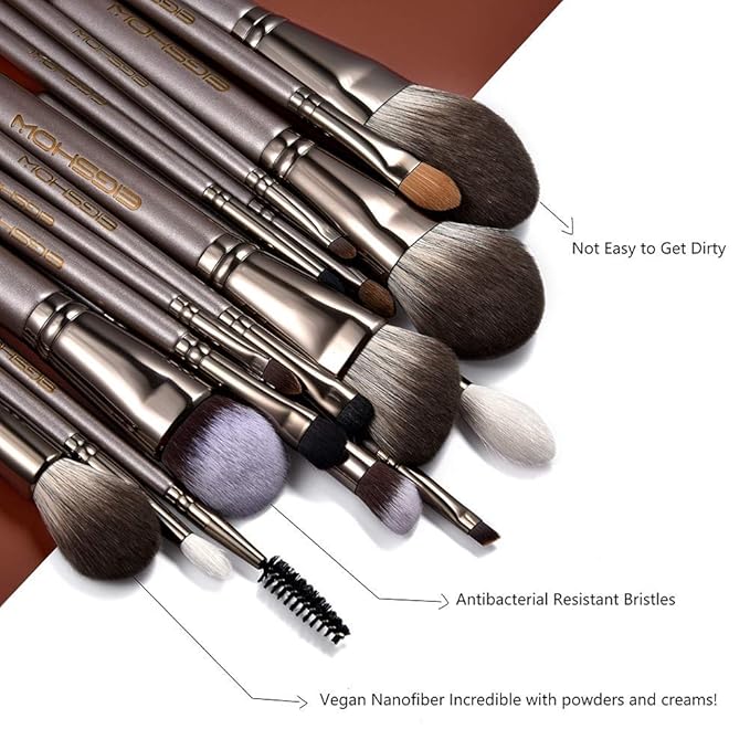 Professional Makeup Brush Set Eigshow Makeup Brushes Perfect for Foundation Face Powder Blending Blush Bronzer Eyeliner Eye Shadow Brows with Case Best Gift for Women Travel Kit(PRO 18pcs Coffee)