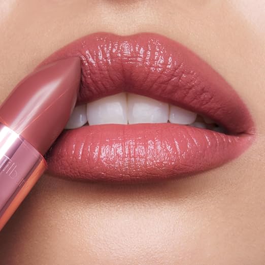 Charlotte Tilbury K.I.S.S.I.N.G Lipstick - Moisturizing &amp Hydrating Lipstick with Light-Diffusing Pigments for a Luminous Finish &amp Fuller-Looking Lips