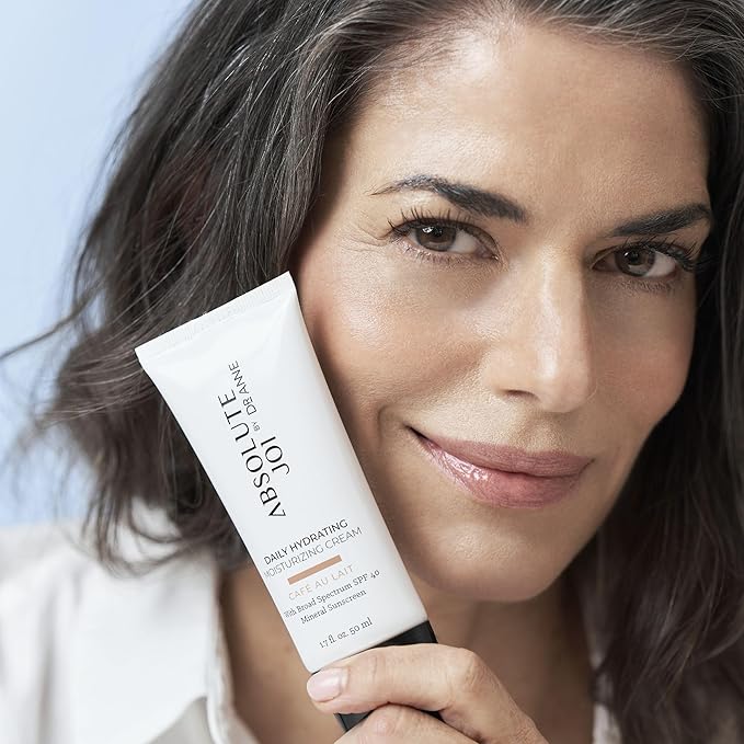 Daily Hydrating Moisturizing Cream SPF 40 Tinted Mineral Sunscreen Broad-Spectrum &amp Blue Light Blocking Fragrance-Free for Sensitive Skin Available in Two Sheer Tints 1.7 oz