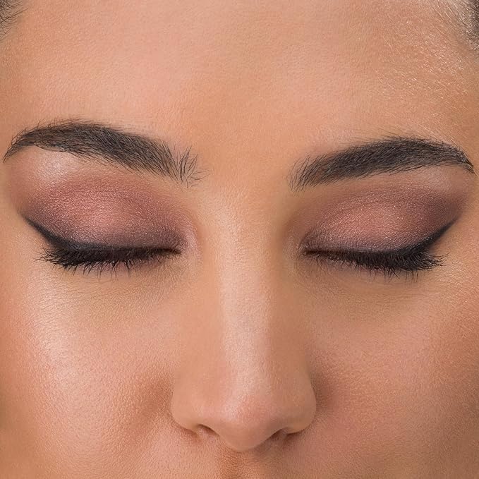 Mineral Fusion Eye Shadow Palette - Girls Night Out for Women - 0.25 oz Eye Shadow (Refillable)