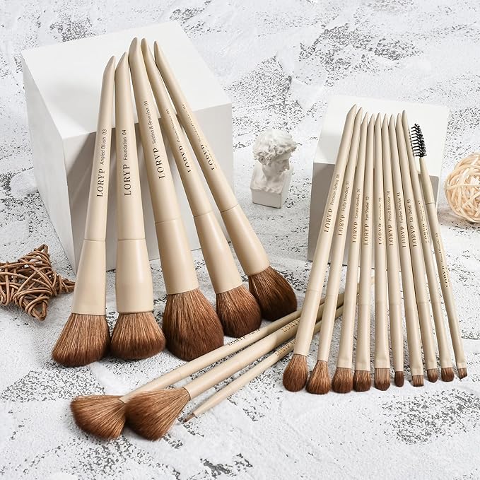 LORYP Makeup Brushes Set Labeled 18 Piece Face and Eye Brush Set Ultra soft hair Foundation Concealer Blush Contour Blending Eyeshadow Khaki Brush kit