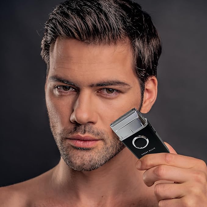 Perry Ellis Travel Electric Shaver Face Shaver for Mustache and Beard Stubble Rechargeable and Water-Resistant Foil Shaver 2 1/2-Hour Battery Capacity Black Silver