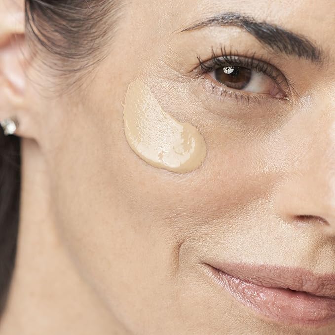 Daily Hydrating Moisturizing Cream SPF 40 Tinted Mineral Sunscreen Broad-Spectrum &amp Blue Light Blocking Fragrance-Free for Sensitive Skin Available in Two Sheer Tints 1.7 oz