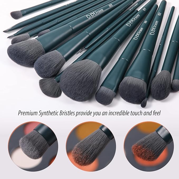 DUcare Christmas Makeup Gift Set 19 Pcs17pcs Brushes Brush 1pc Cleaning Mat and 1pc Makeup Sponge Professional Face Powder Eye Shadow Powder Liquid Brushes