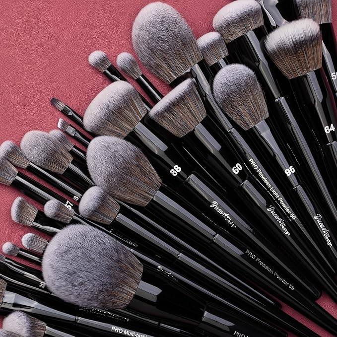 Bueart Design 32Pcs PRO Grade Makeup Brushes Set with Super large Holder Premium Ultra-soft Synthetic Foundation Contour Powder Blush Concealer Eyeshadow Classic Black Make up Brush