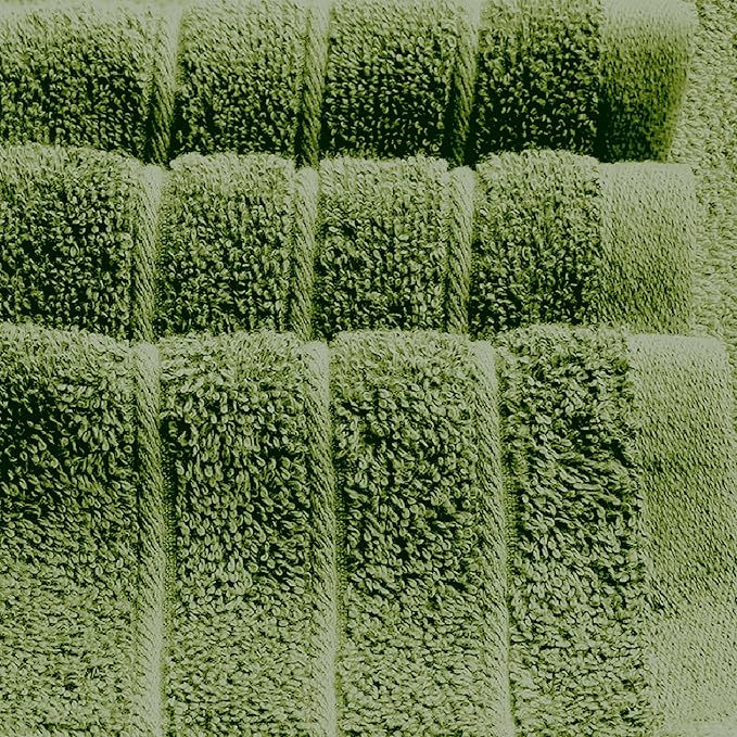 Tens Towels Pack of 4 Extra Large Bath Towels 30 x 60 Inches 100% Cotton Larger &amp Lighter Weight Quicker to Dry Super Soft and Absorbent Perfect for Bathroom Green