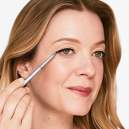 Clinique Quickliner For Eyes Eyeliner Pencil | Water Resistant Smudge Resistant + Safe For Sensitive Eyes | 11 Shades